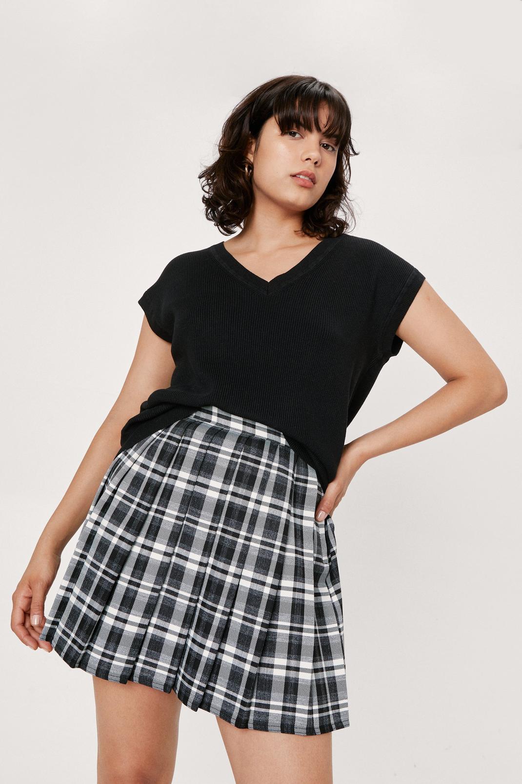 Relaxed Plaid Pleated Mini Skirt