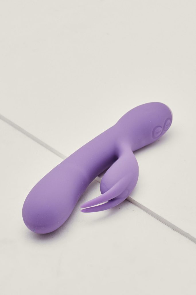 A Beginner’s Guide to Rabbits (The Sex Toy!)
