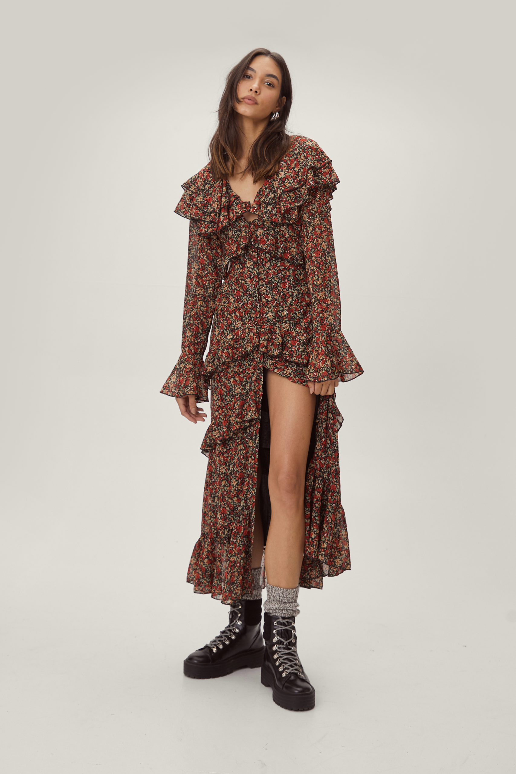 Tiered Ruffle Floral Print Midi Dress