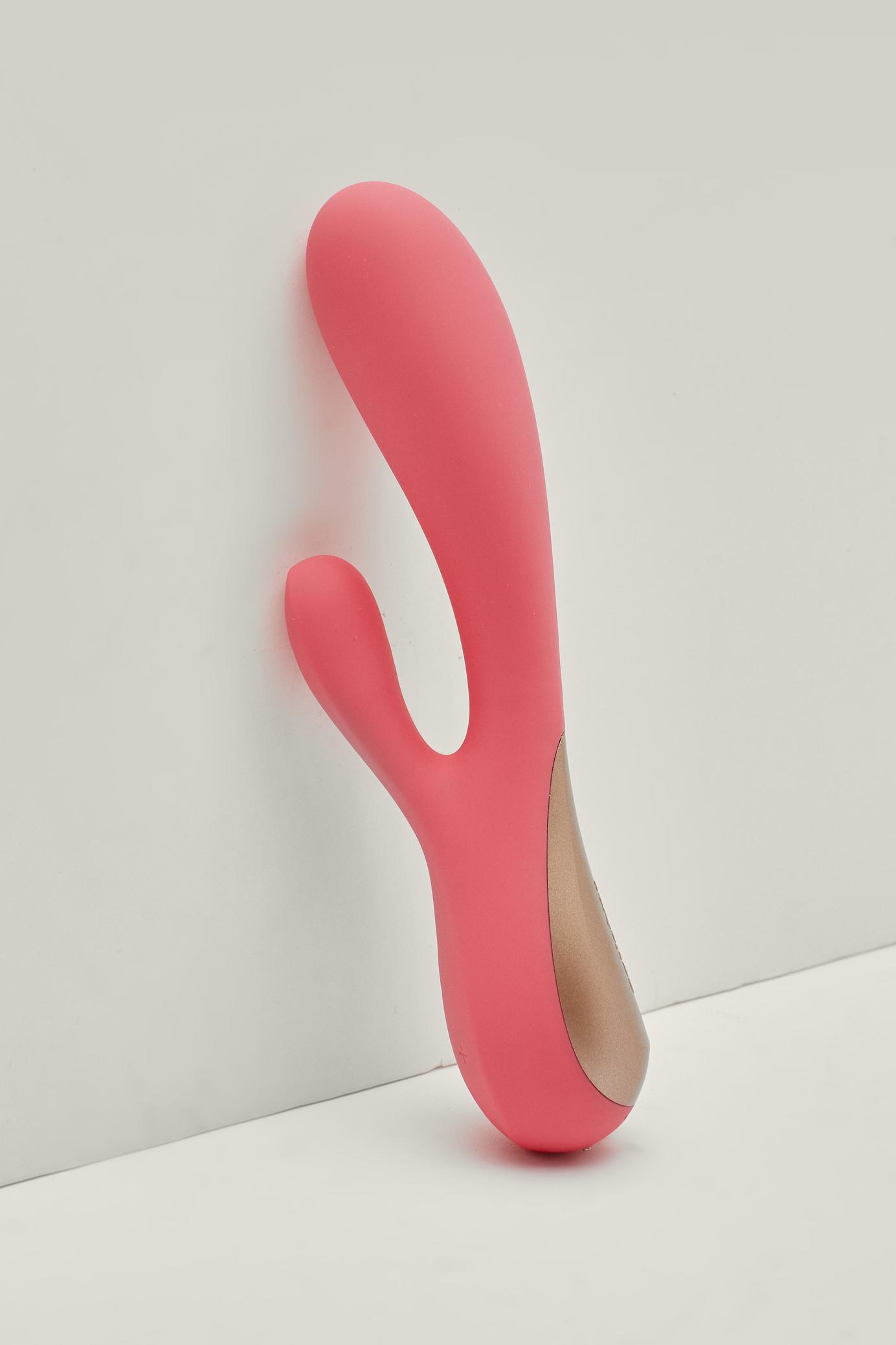 Satisfyer App Enabled Rechargeable Vibrator 