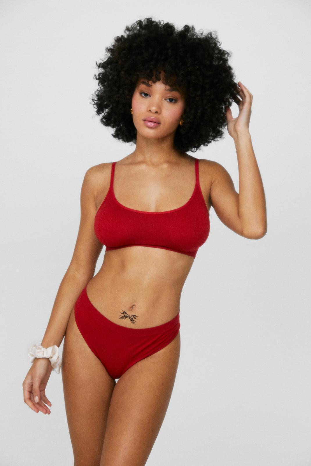 Red Seamless High Waisted Thong