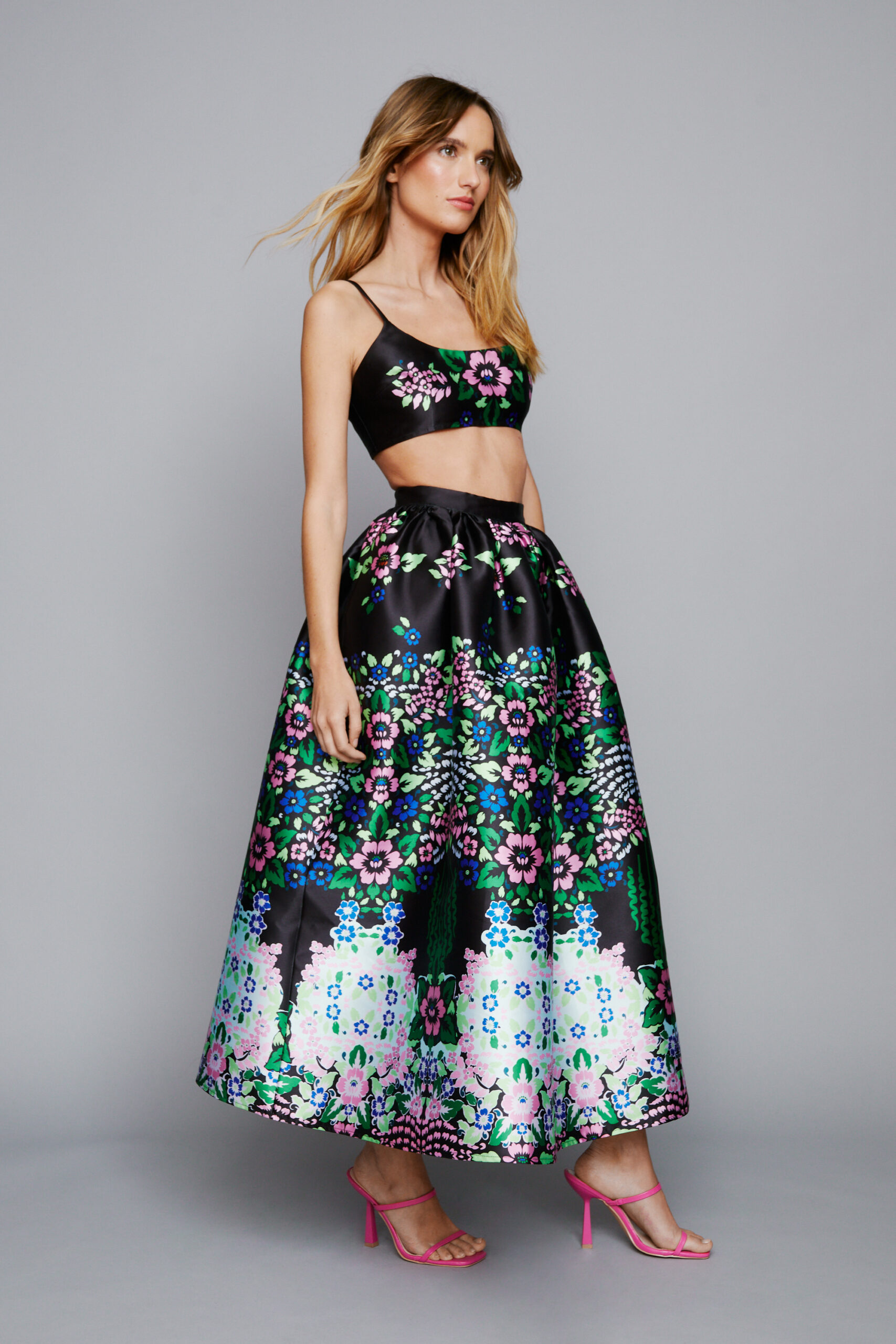 6 Trendsetting Long Skirt and Top For Weddings