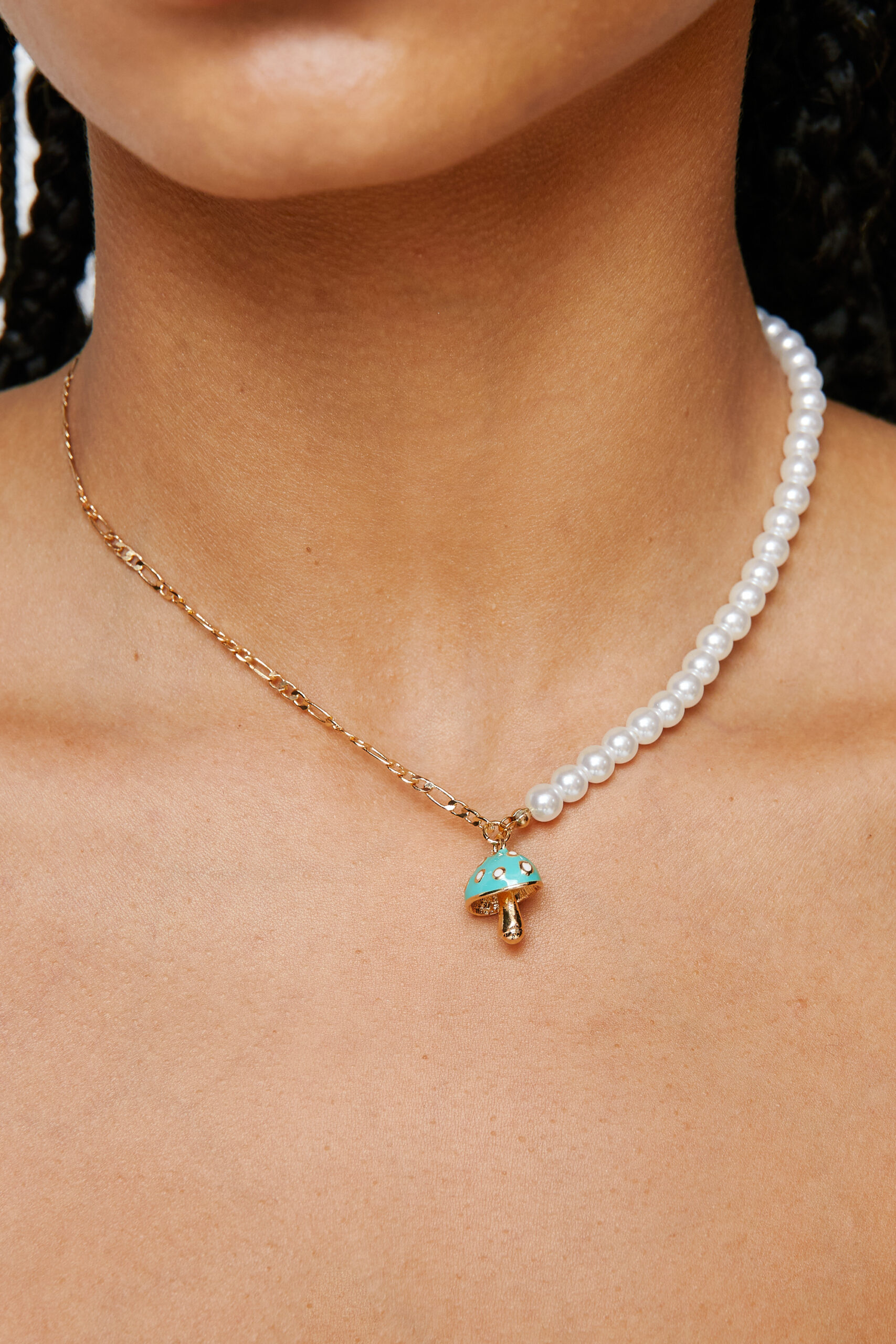 Embellished Mushroom Pearl Necklace