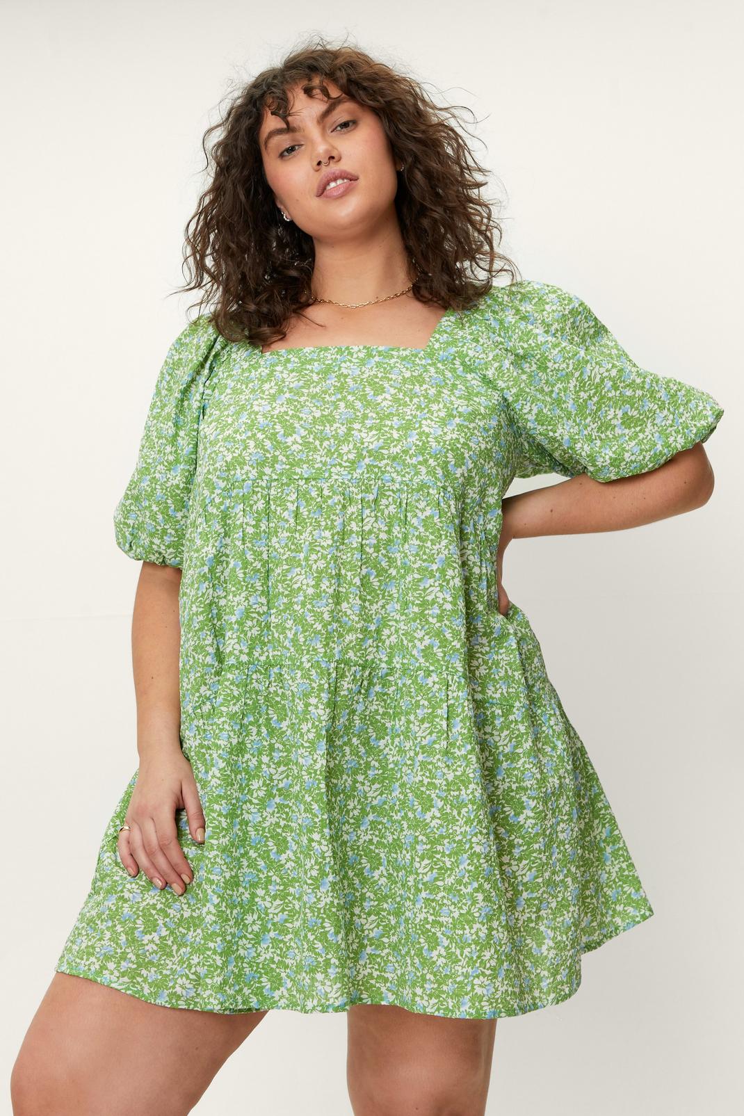 Plus Size Floral Puff Sleeve Dress