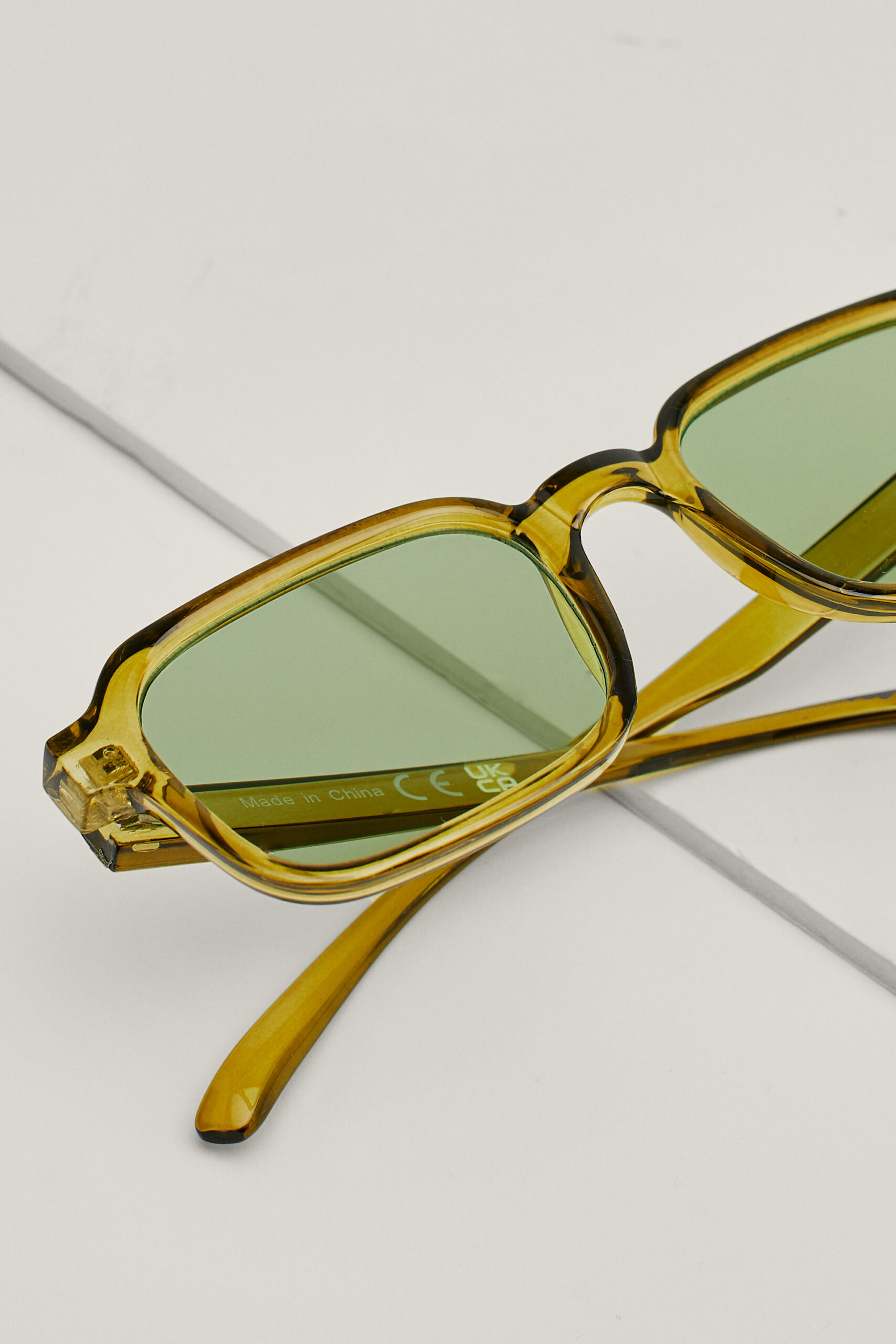 Retro Green Lens Thin Square Sunglasses