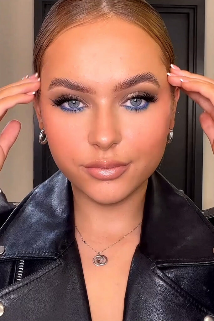 The Blue Eyeshadow Look Inspired by Hailey Bieber