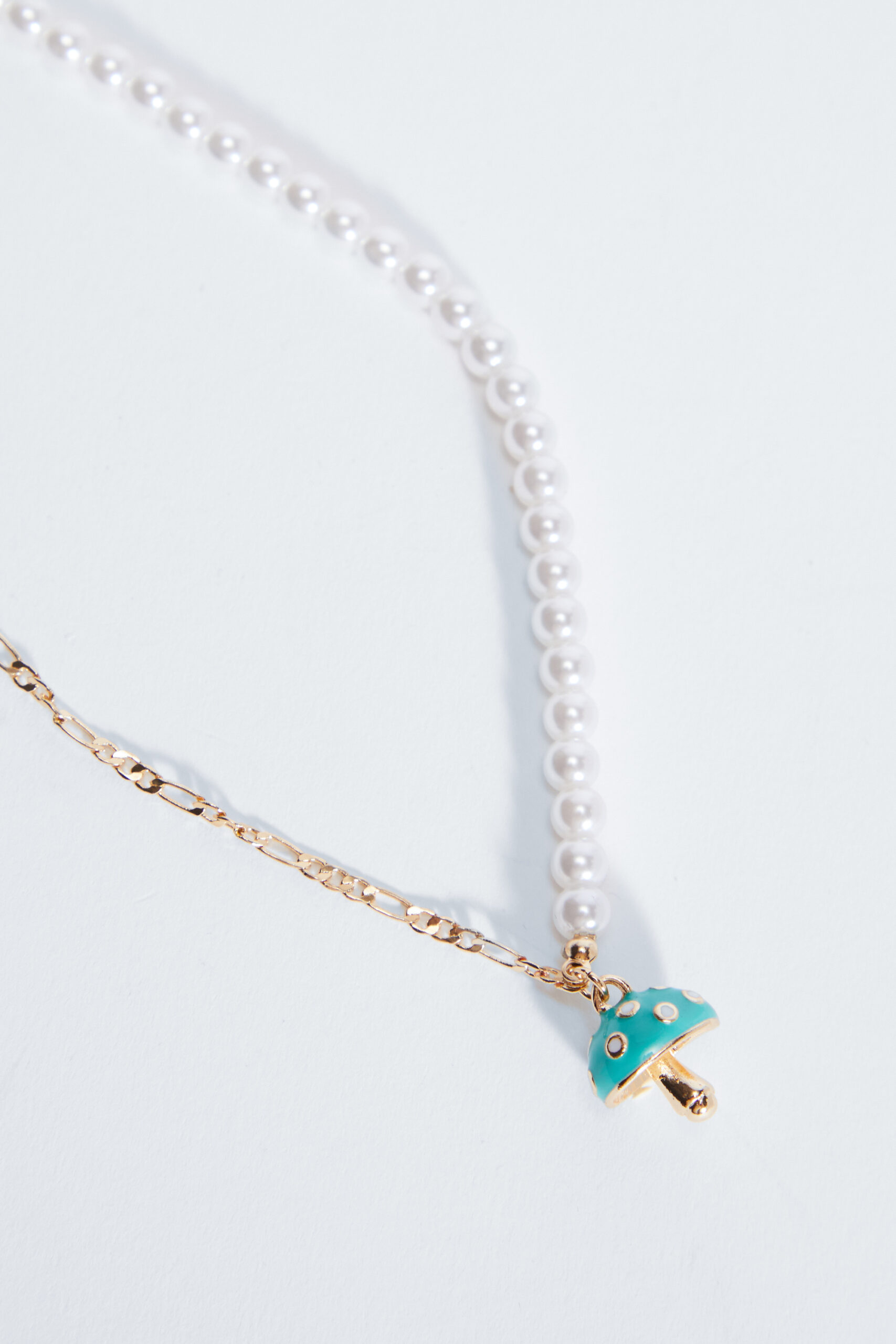 Embellished Mushroom Pearl Necklace