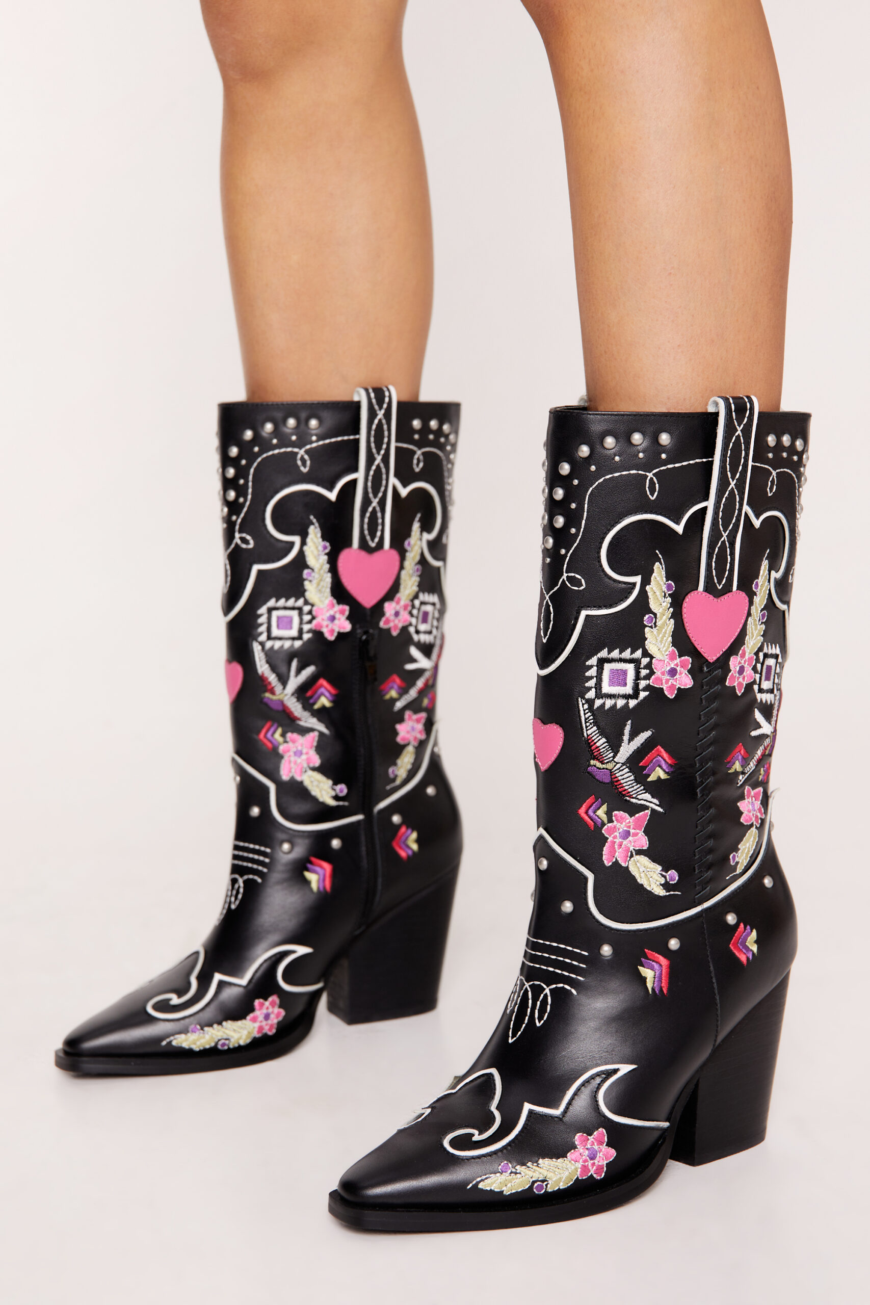 Leather Floral Embroidery & Heart Detail Cowboy Boots