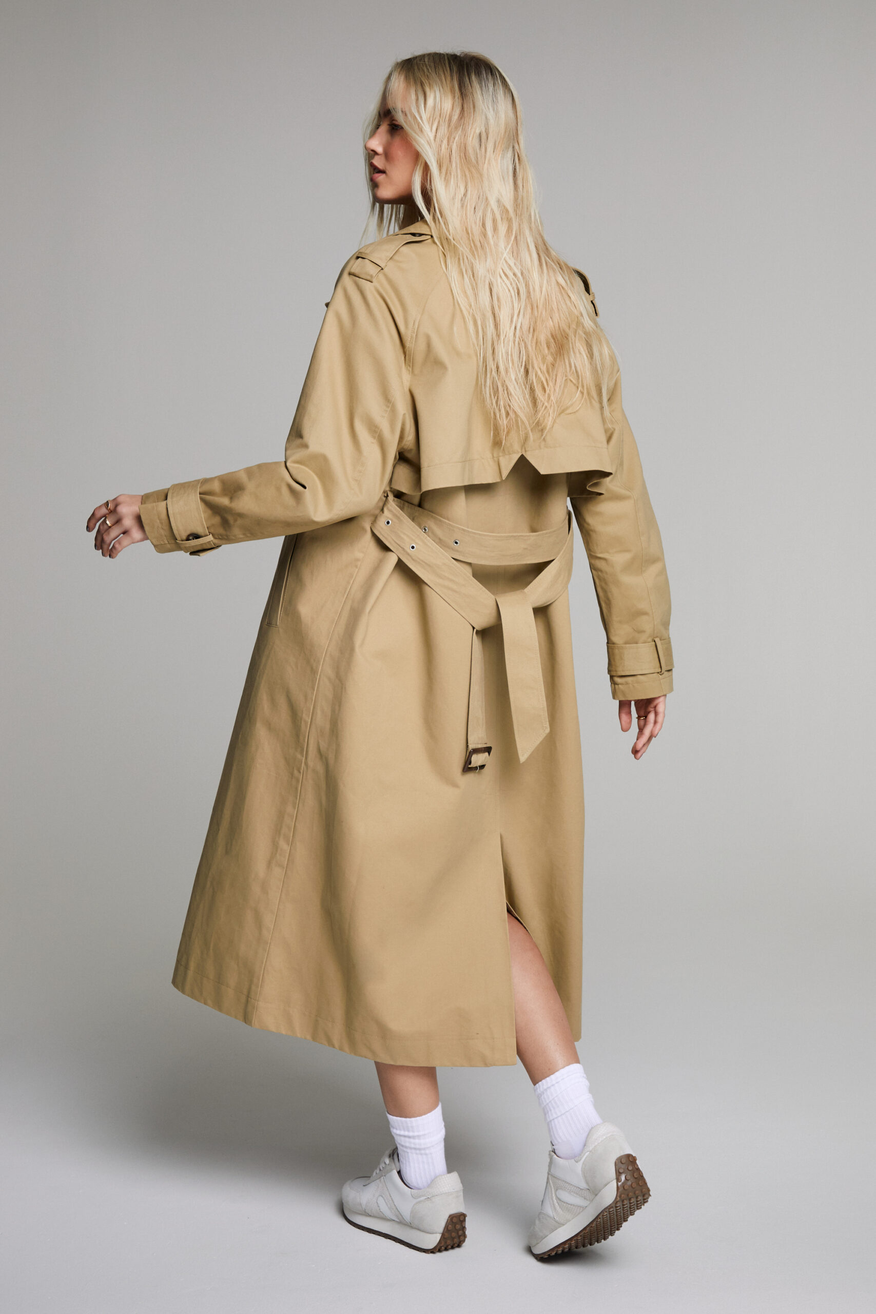 https://blog.nastygal.com/wp-content/uploads/2023/09/bgg17833_camel_xl_3-scaled.jpg