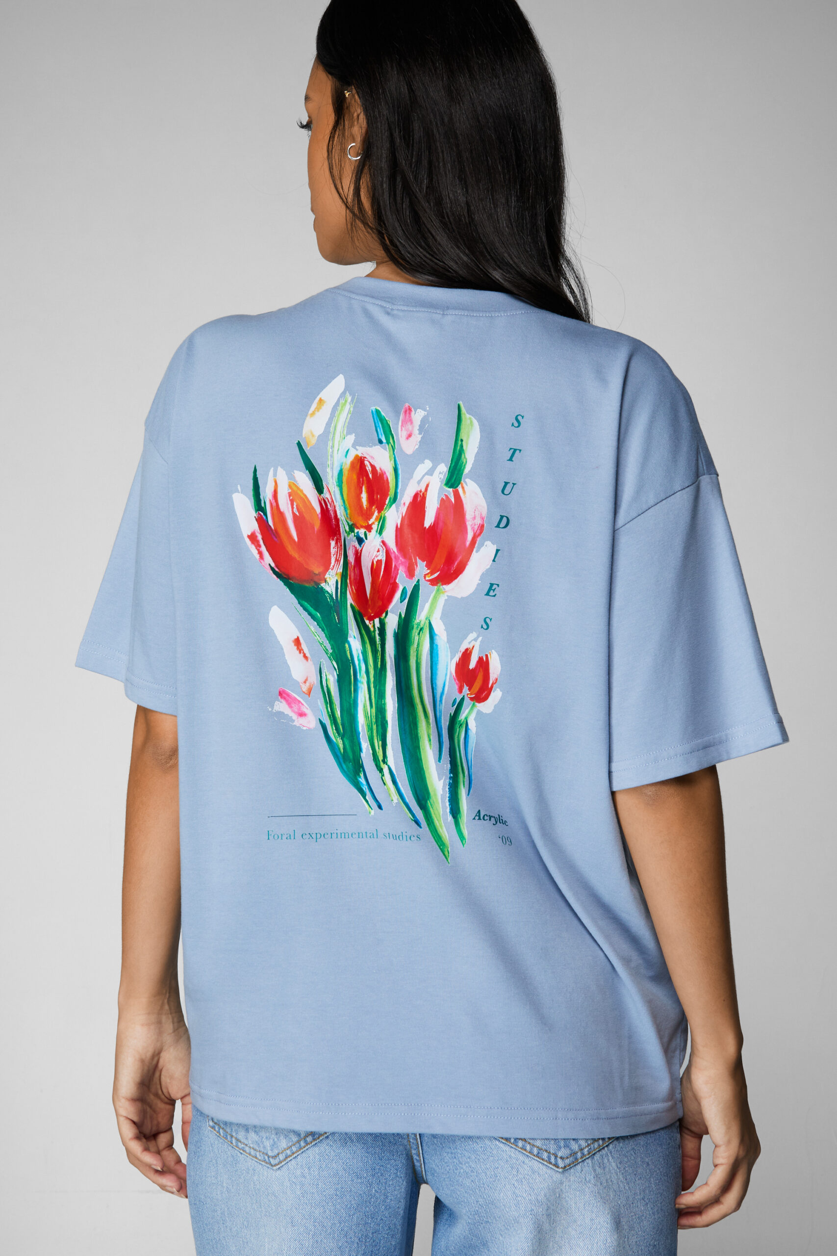 Tulip Oversized Graphic T-Shirt